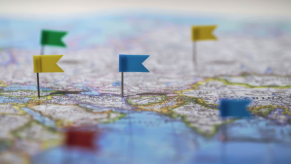 Small states are the best bet for keeping world at peace